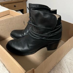 Black Leather Boot